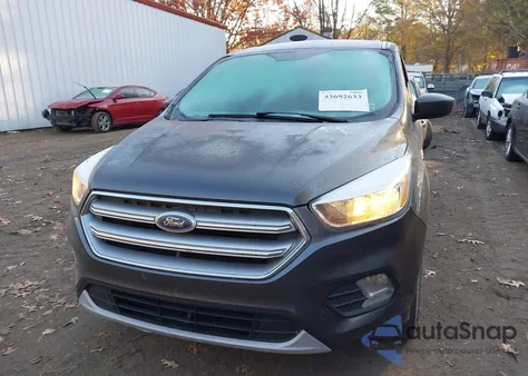 2017 Ford Escape Se from USA, damaged, VIN 1FMCU0GD5HUA54453